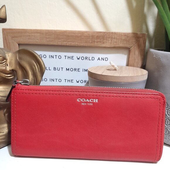 Coach New York Red Leather Zip Around Wallet - Picture 1 of 8
